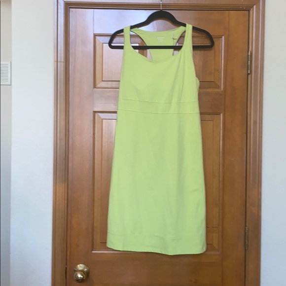 NWT Toad & co Title Nine Lime Green Dress M - Picture 3 of 9